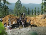 Wolontariusze Geberit pomogli zbudować dwa zbiorniki na wodę w Zachodnim Nepalu
